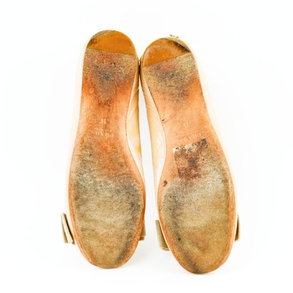 Prada Patent Leather Bow Flats #138-96 - Picture 5 of 5